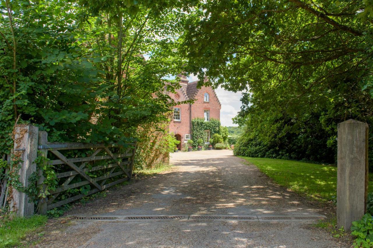 Sissinghurst Castle Farmhouse エクステリア 写真