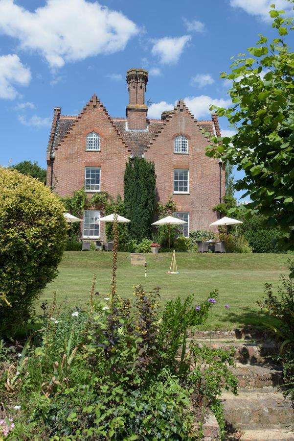 Sissinghurst Castle Farmhouse エクステリア 写真