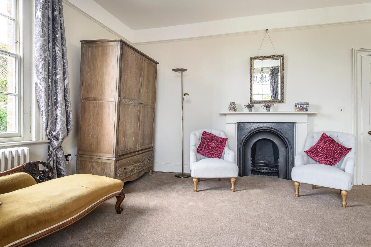 Sissinghurst Castle Farmhouse エクステリア 写真