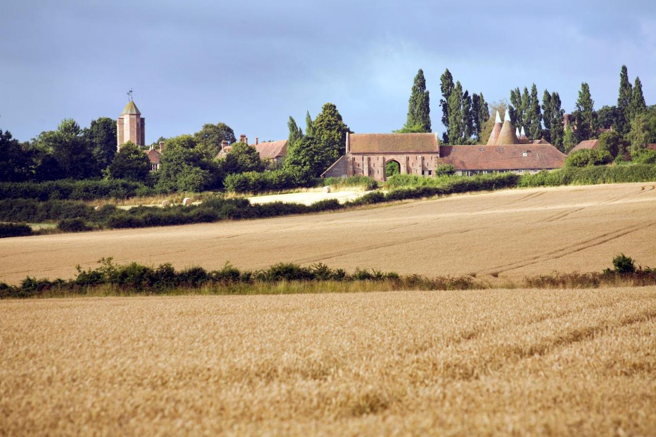 Sissinghurst Castle Farmhouse エクステリア 写真